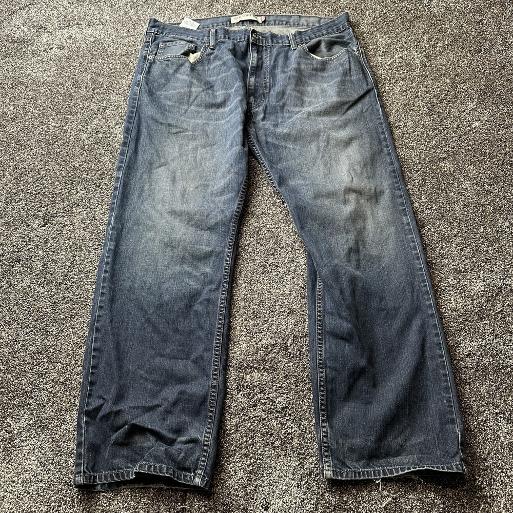 Levis 505 Jeans Mens 40x30 Blue Medium Wash Straight Zip Fly Regular Fit Denim